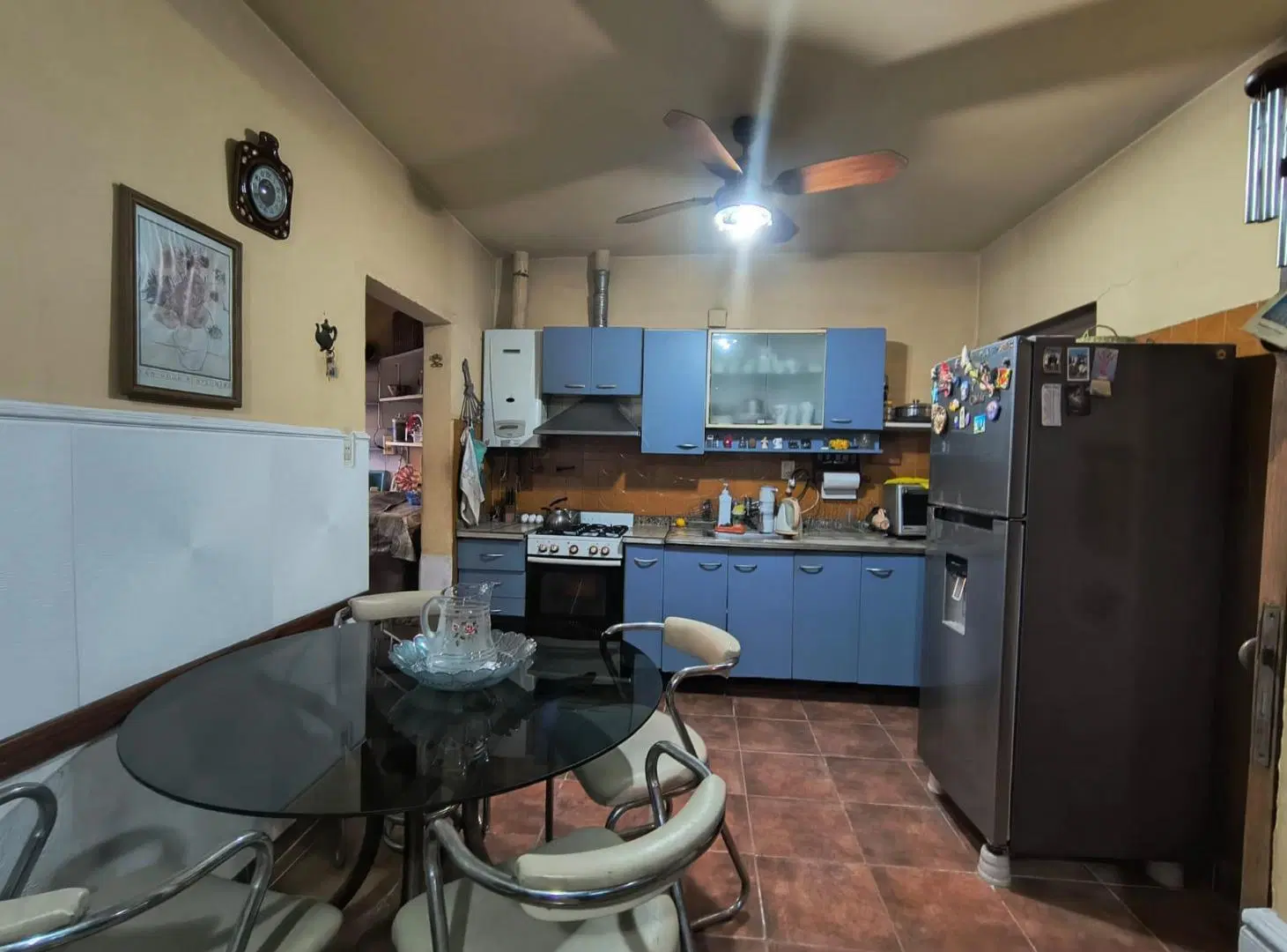 SAN VICENTE: CASA EN VENTA DE 4 DORMITORIOS COCHERA Y PATIO 4