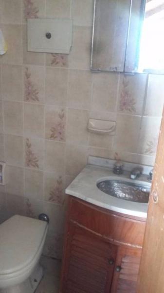 Excelente Chalet de Gran Categoria, 6 Ambientes, 3 Plantas Amplio Parque con Piscina Dep Servicio 4