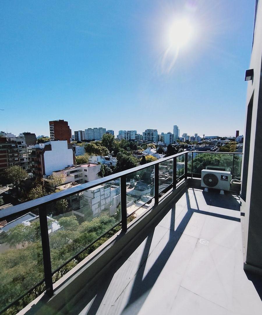 Depto 3 amb. a estrenar y balcon con vista al Río cochera fija