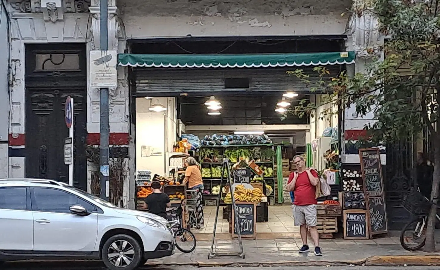 Local en venta excelente ubicacion en Boedo 1