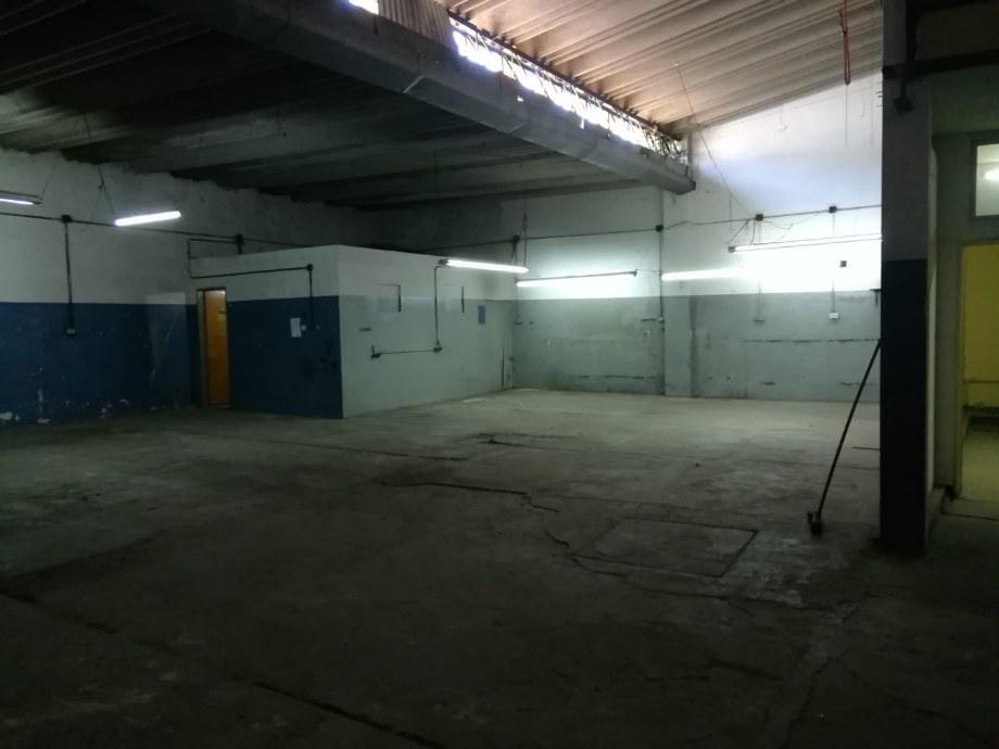 Foto de Galpon en Venta en Ramos Mejia Sur, imagen 2