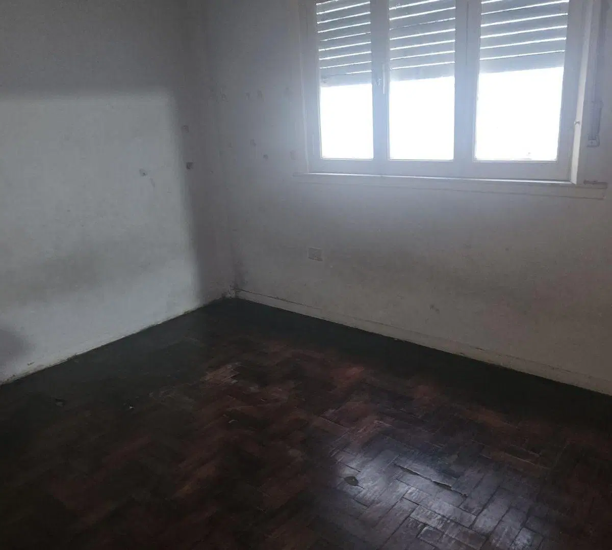 CASA 3 AMB. CON GARAGE, PROXIMA A AV. GRAL PAZ 2
