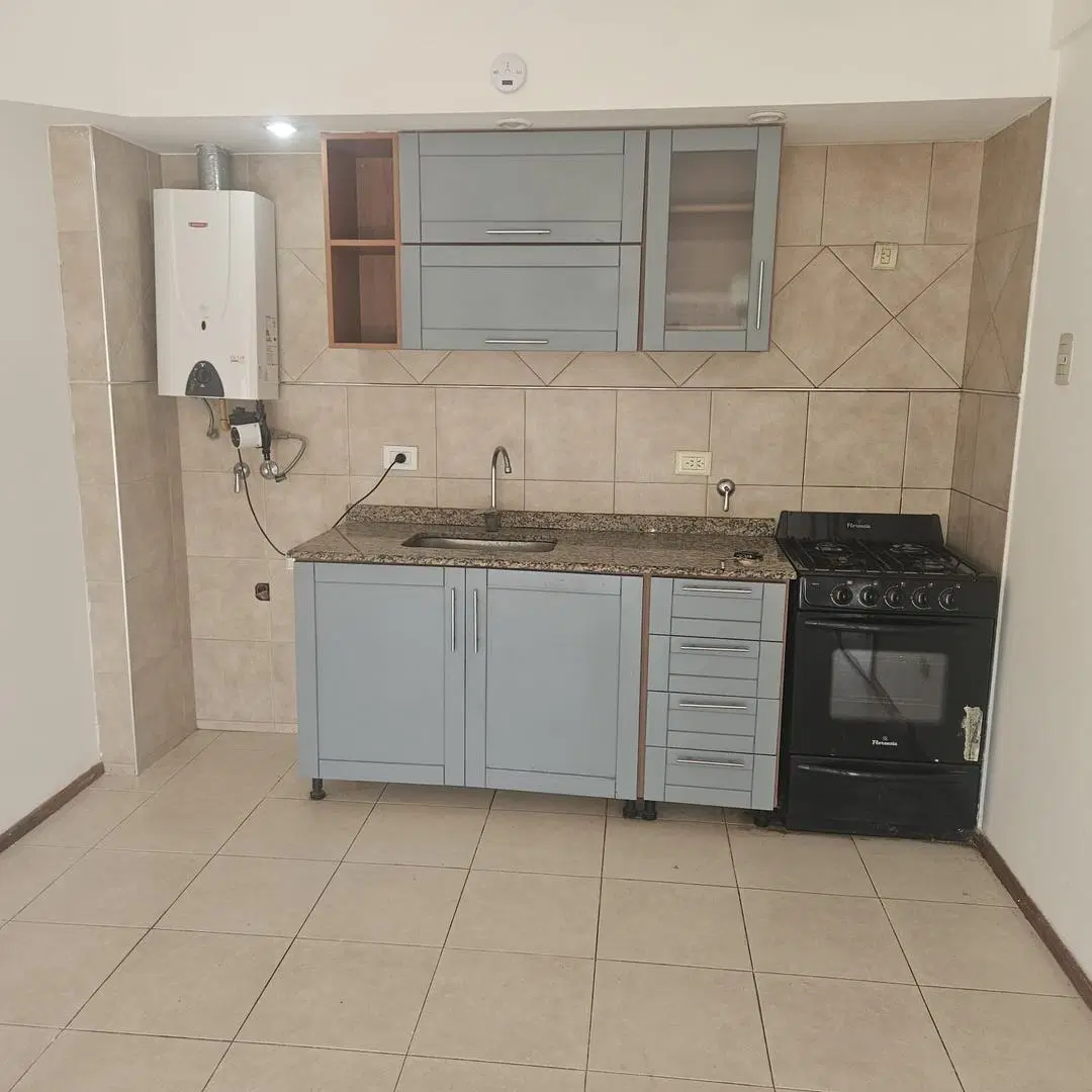 Departamento 3 amb. Al Frente ! 1