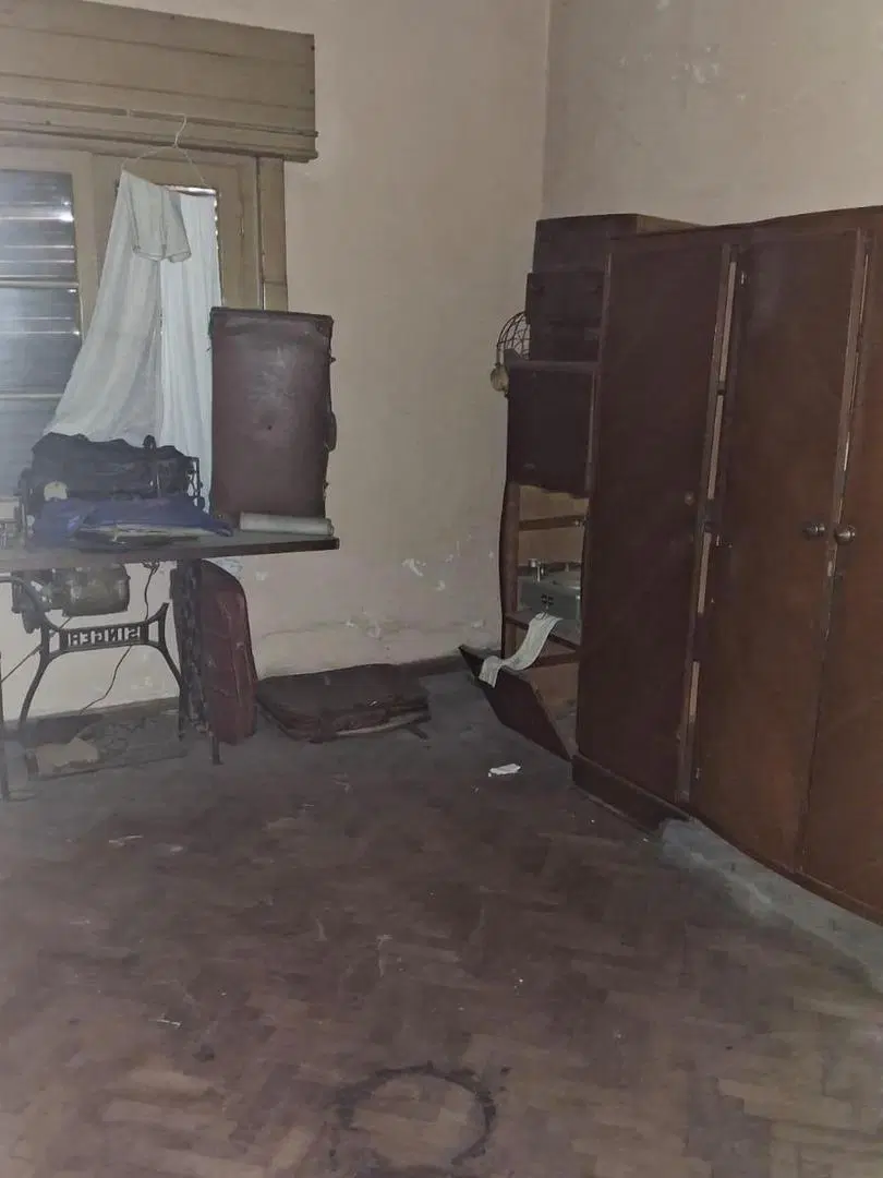 LOTE DE 10 X 20 CON VIVIENDA, PRÓXIMA A AV. GRAL. PAZ 2