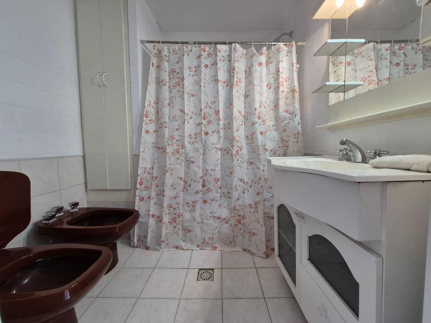 Foto de Interesante Piso, Tipo Casa !, imagen 1