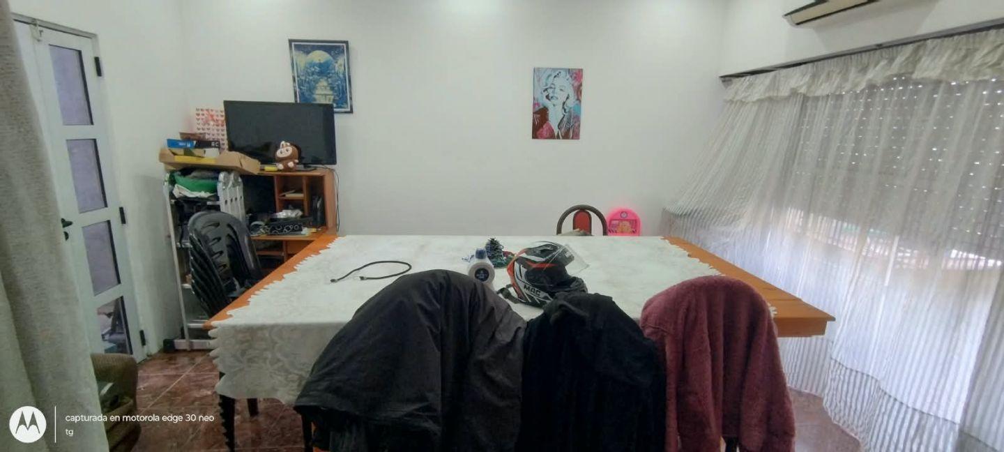 Foto de Dpto. Tipo Casa 4 amb, 2°, Frente !, imagen 3