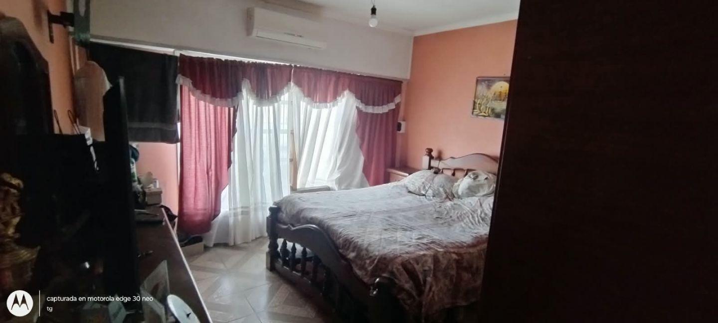 Foto de Dpto. Tipo Casa 4 amb, 2°, Frente !, imagen 5