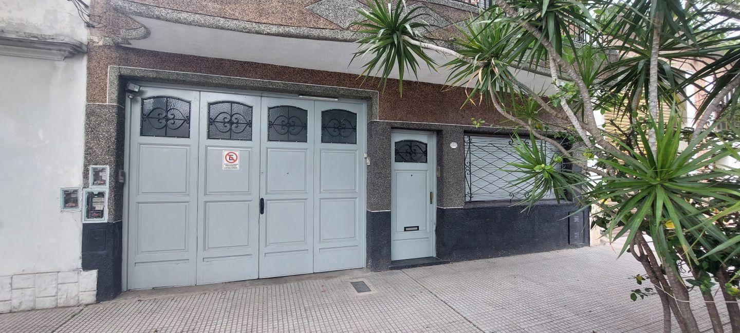 Foto de Galpón 120 mts2 contra-frente !, imagen 2