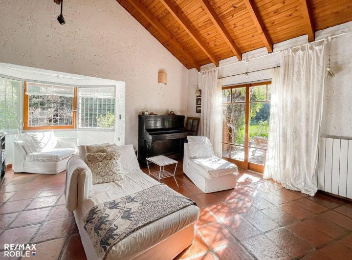 Casa en venta Villa Elisa 3 dormitorios con parque 5