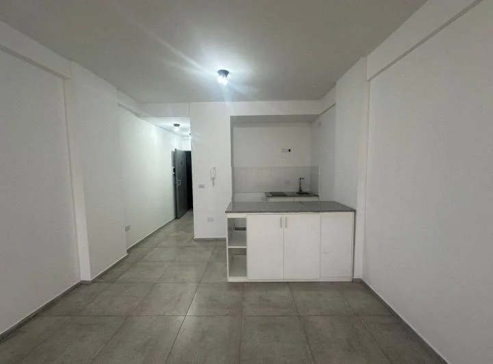 MONOAMBIENTE EN ALQUILER LA PLATA 2