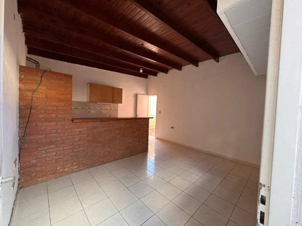 DEPARTAMENTO VENTA BERISSO 1 DORMITORIO 2 PATIOS 4