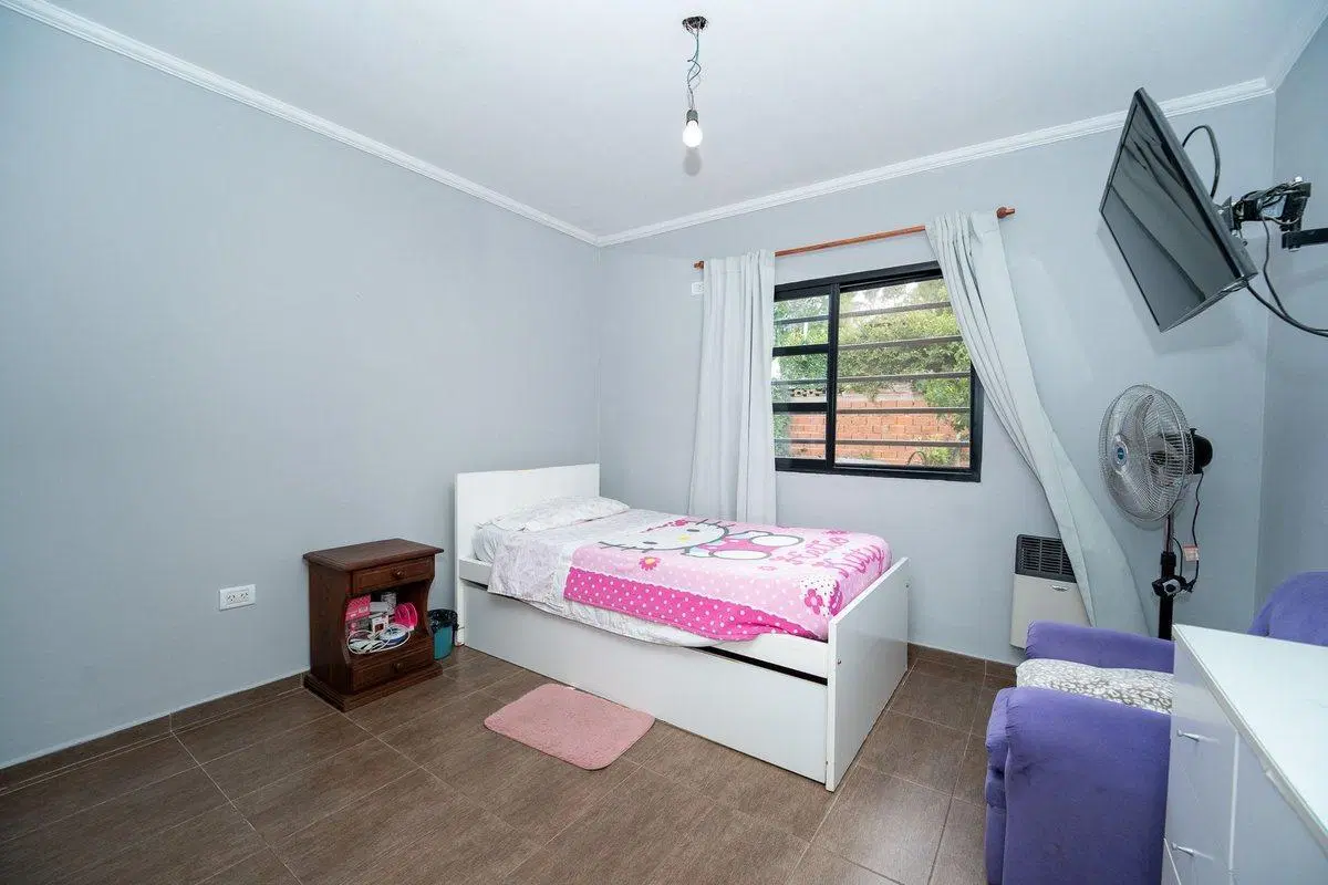 CASA EN VENTA VILLA ELISA 3 DORMITORIOS 3