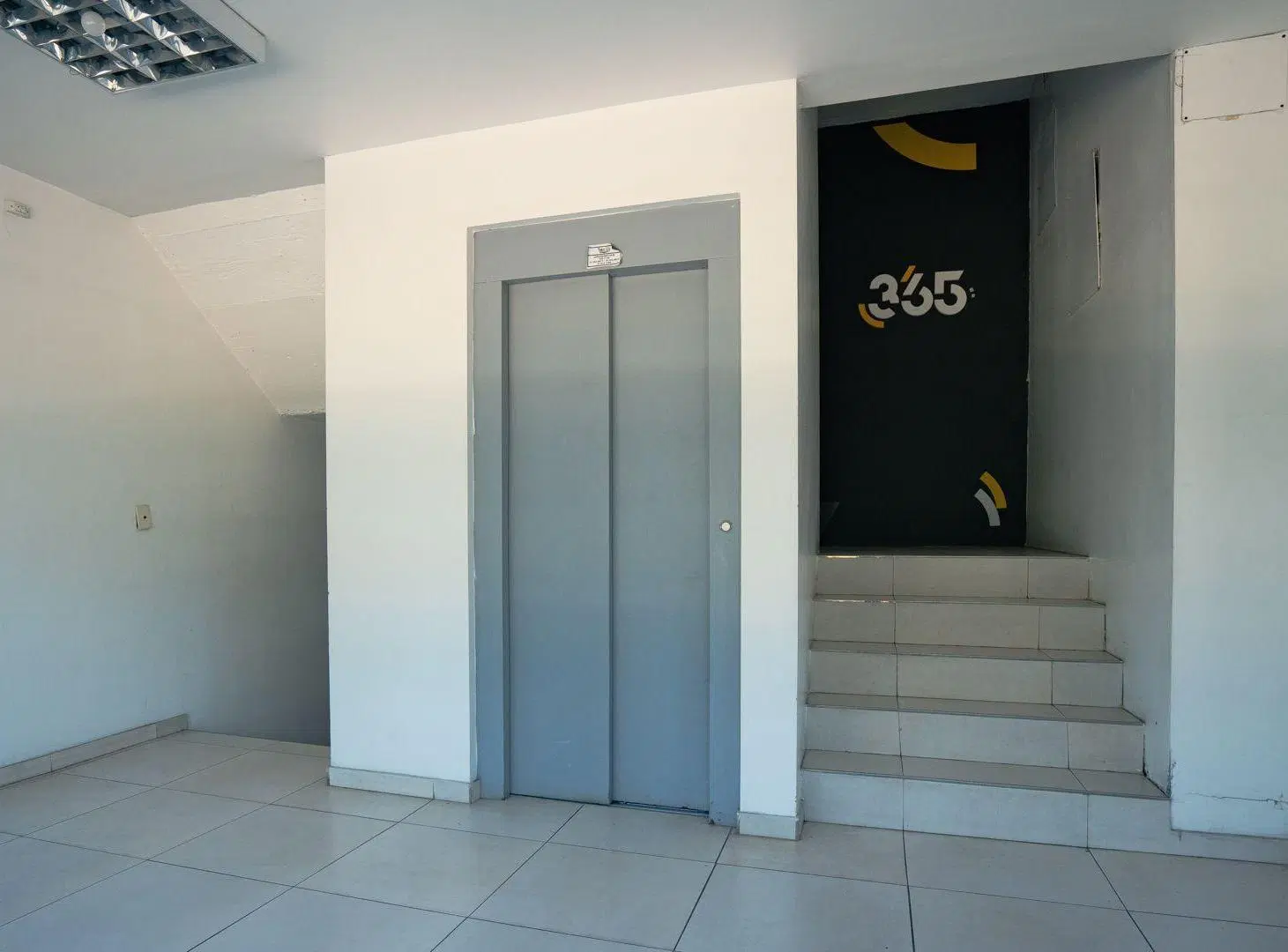 EDIFICIO COMERCIAL EN VENTA LA PLATA 3