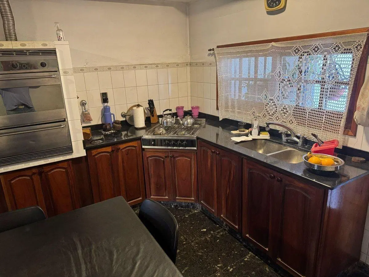 CASA EN VENTA MELCHOR ROMERO 3