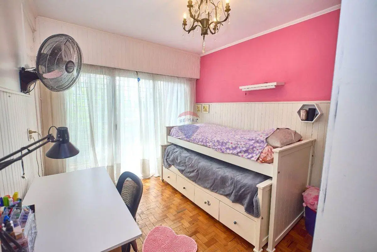CASA EN VENTA QUILMES 5 ambientes terraza 2