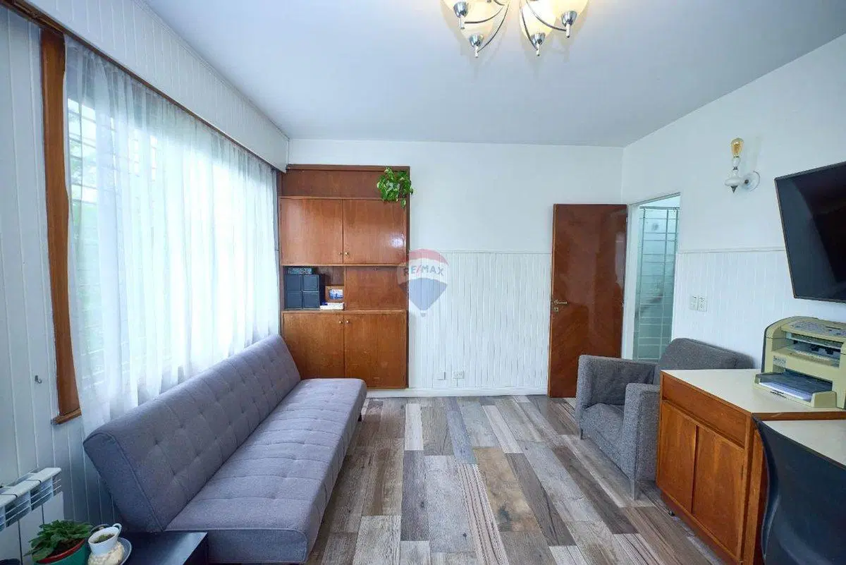 CASA EN VENTA QUILMES 5 ambientes terraza 3