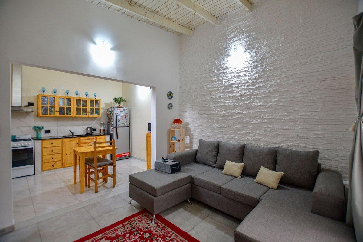 CASA EN VENTA GONNET