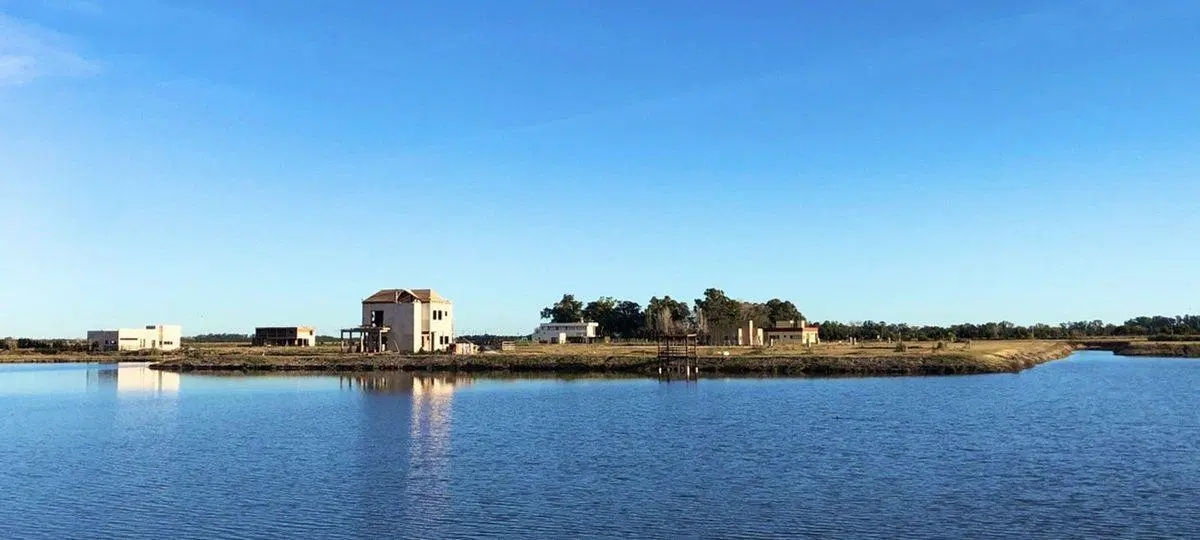 Lote en Venta Club de Campo Campos de La Enriqueta 3