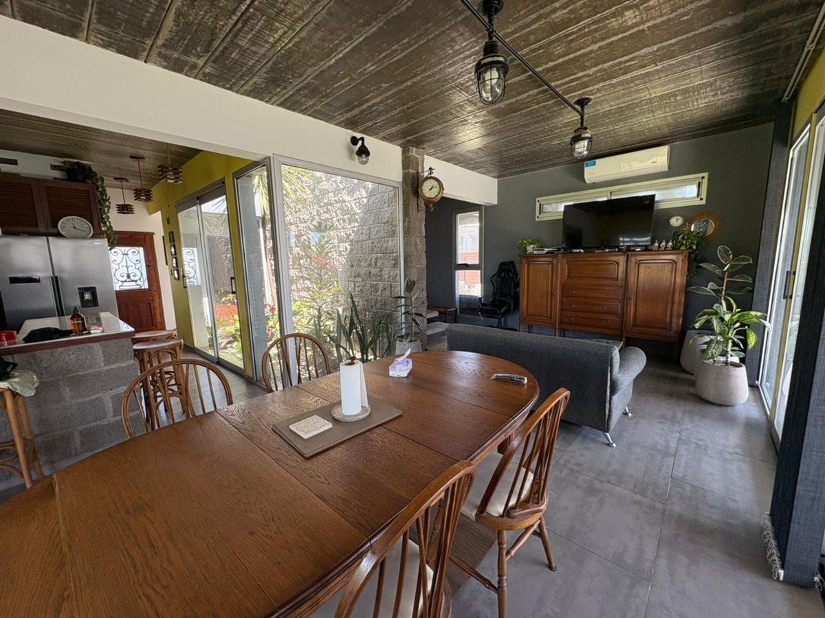 Casa en venta Berisso 2 dormitorios con permuta
