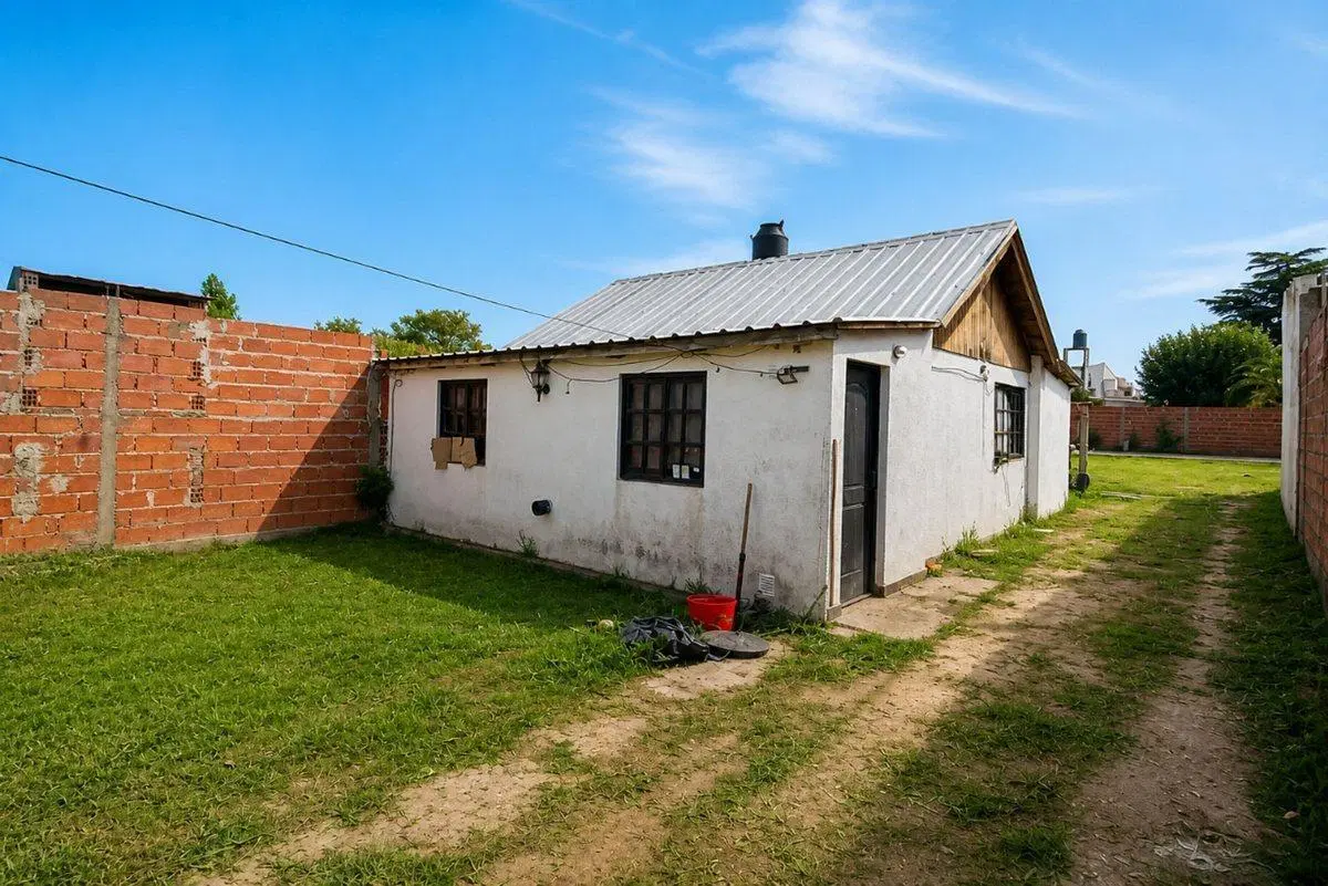 QUINTA EN VENTA LA PLATA CON SALON MULTIUSOS 4