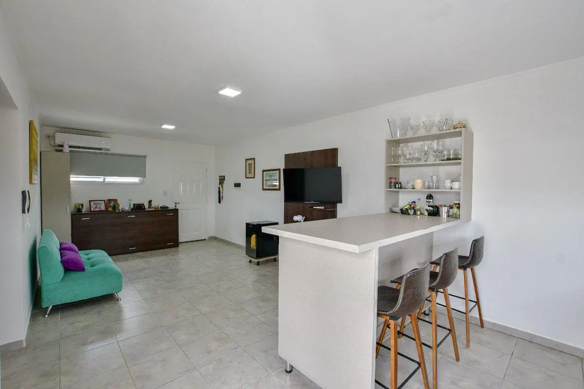 DEPARTAMENTO EN VENTA EN LA PLATA CON COCHERA 3