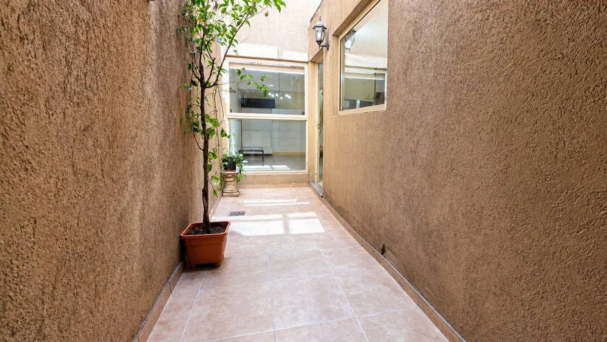 DEPARTAMENTO DÚPLEX EN VENTA FLORES 2 AMBIENTES 5