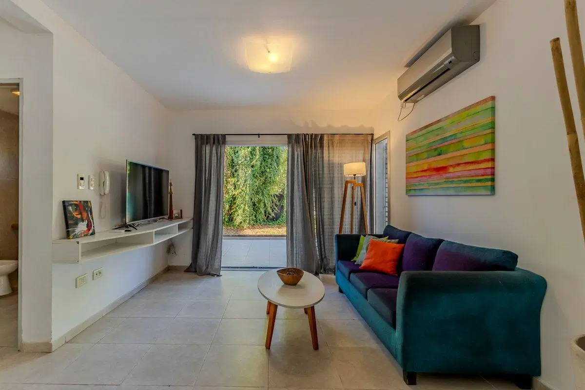 DUPLEX EN VENTA CITY BELL 2 DORMITORIOS 4