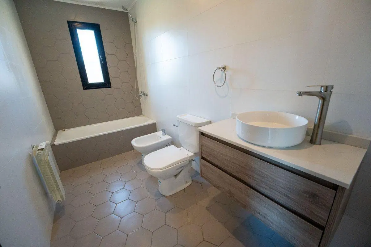 CASA VENTA GORINA 3/4 DORMITORIOS PARQUE PILETA 5