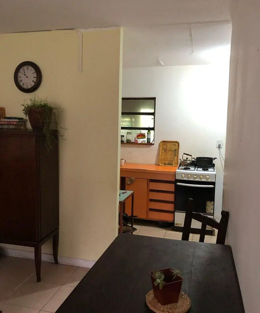 CASA EN VENTA GONNET 2 DORMITORIOS 4