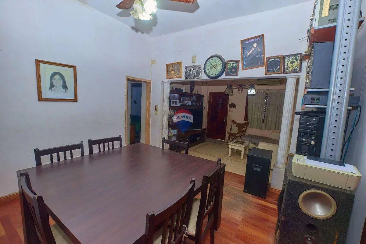 CASA EN VENTA FLORENCIO VARELA PARQUE PILETA 3