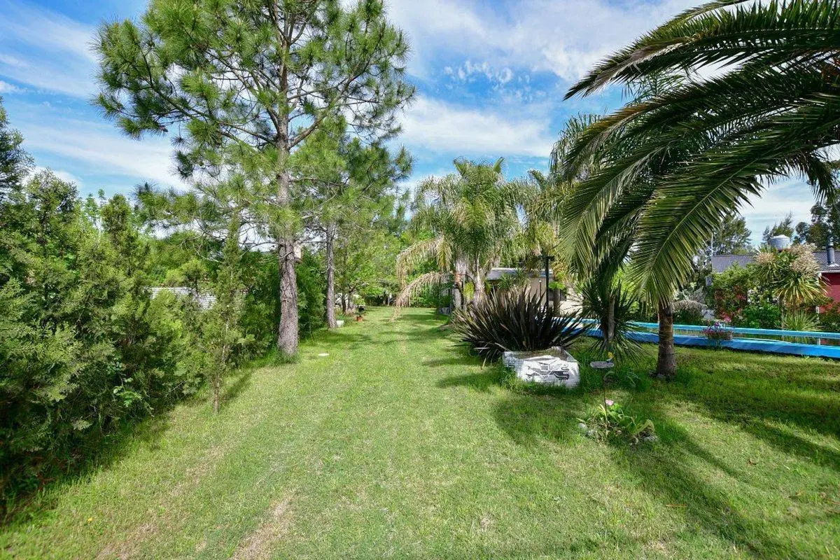 CASA VENTA LOS TALAS BERISSO 2 DORMITORIOS PILETA 3