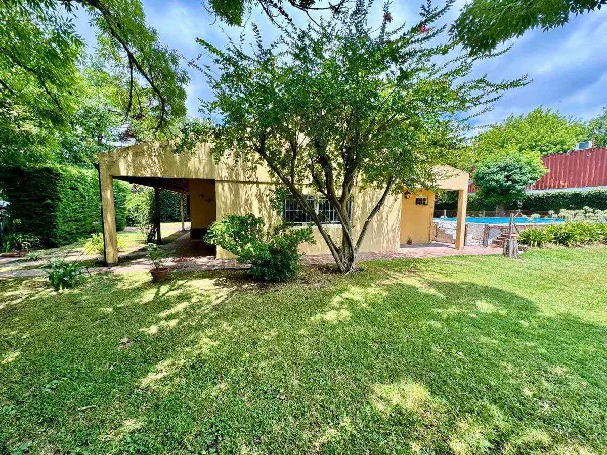 CASA VENTA CITY BELL 2 DORMITORIOS 2