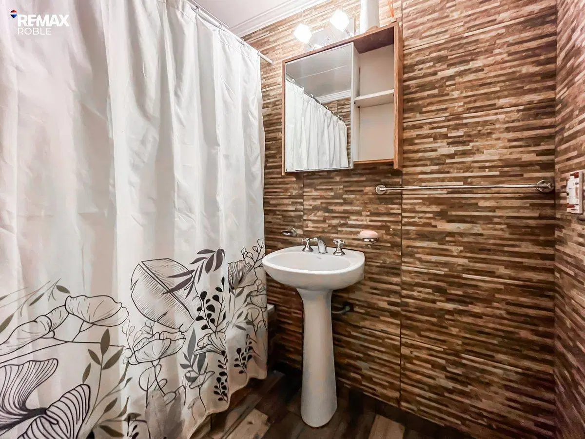 DEPARTAMENTO EN VENTA EN RECOLETA 3 DORMITORIOS 3