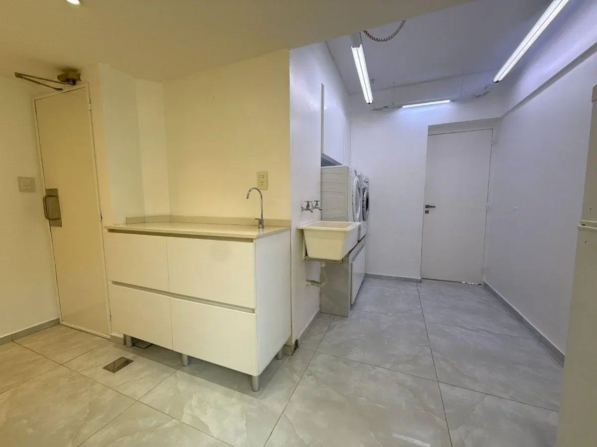 DEPARTAMENTO EN VENTA BOEDO CON COCHERA Y BAULERA 3