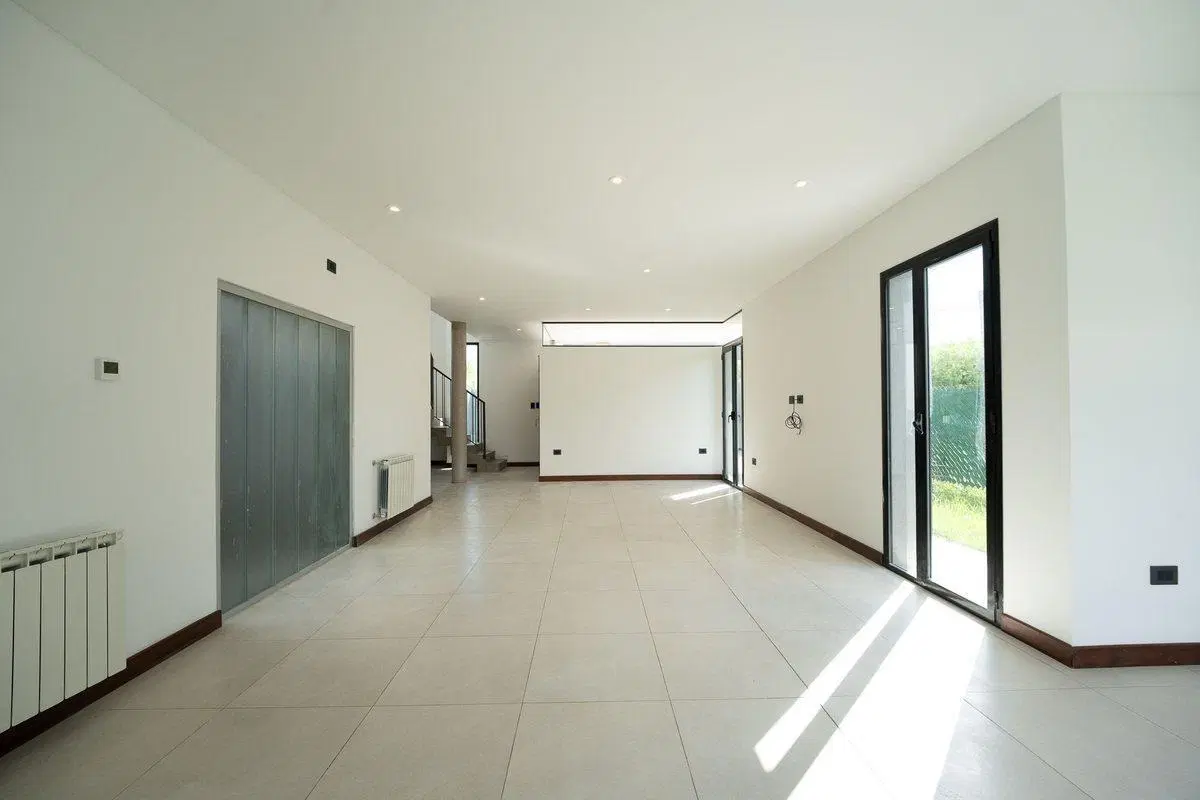 CASA EN VENTA GORINA 3 DORMITORIOS PARQUE PILETA 5
