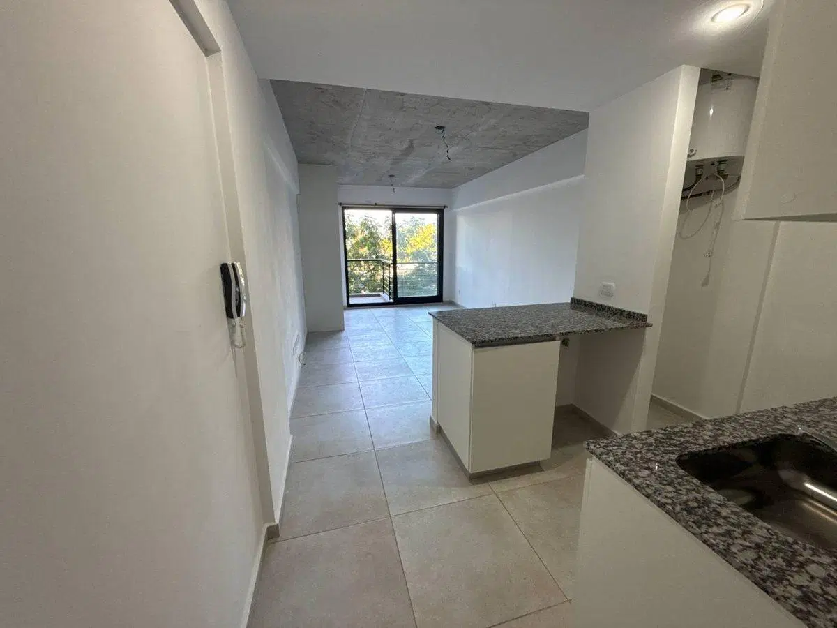 DEPARTAMENTO EN VENTA 1 AMBIENTE VILLA DEL PARQUE 5