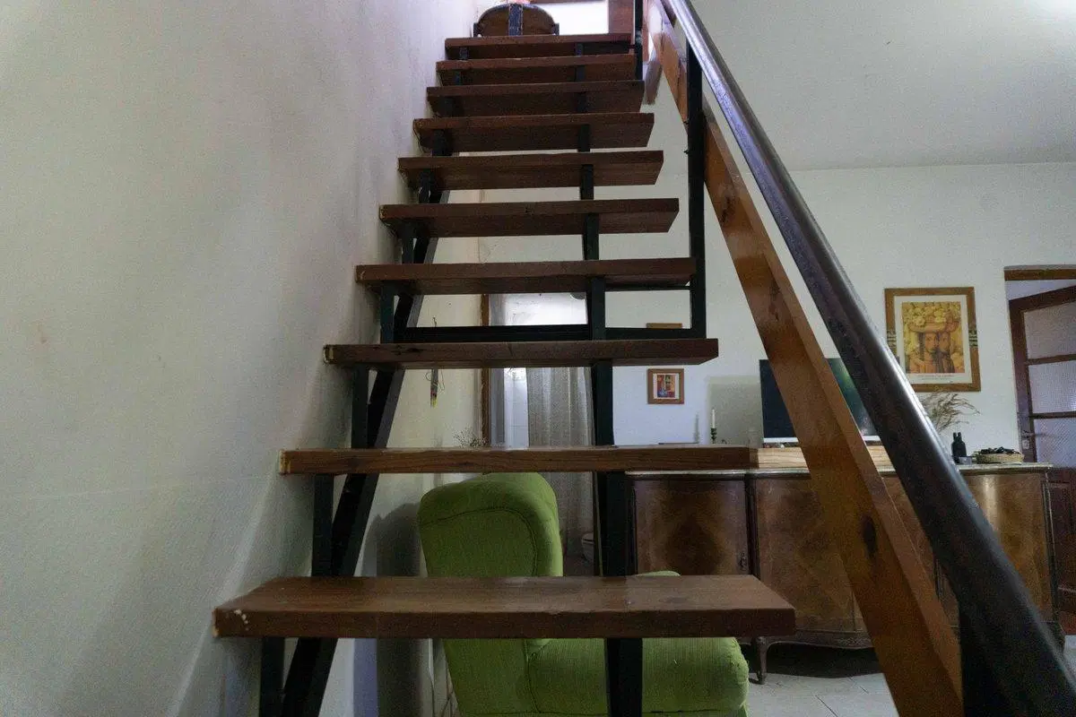 CASA EN VENTA CITY BELL 4 DORMITORIOS 3