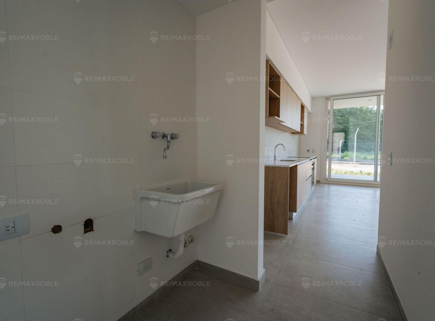 TOWNHOUSE EN VENTA EN LUCIÉRNAGAS 5 AMBIENTES