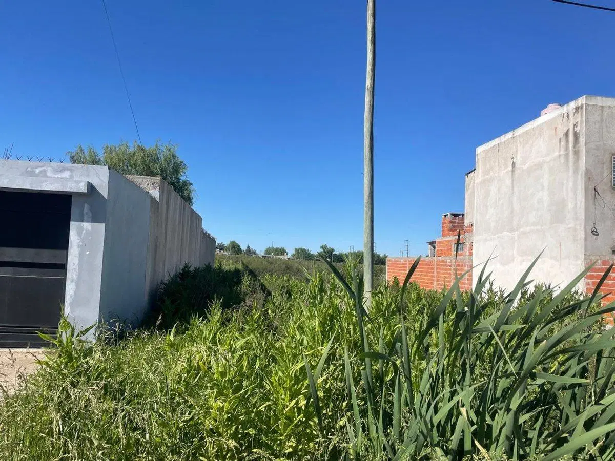 LOTE EN VENTA ABASTO LA PLATA 4