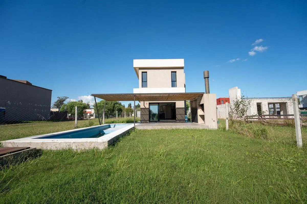 CASA ALQUILER GORINA 3/4 DORMITORIOS PARQUE PILETA 2