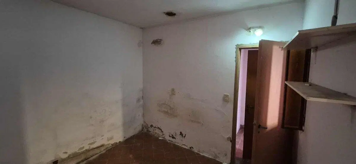 PH EN VENTA LA PLATA A REFACCIONAR 60 M2 CUBIERTOS 4