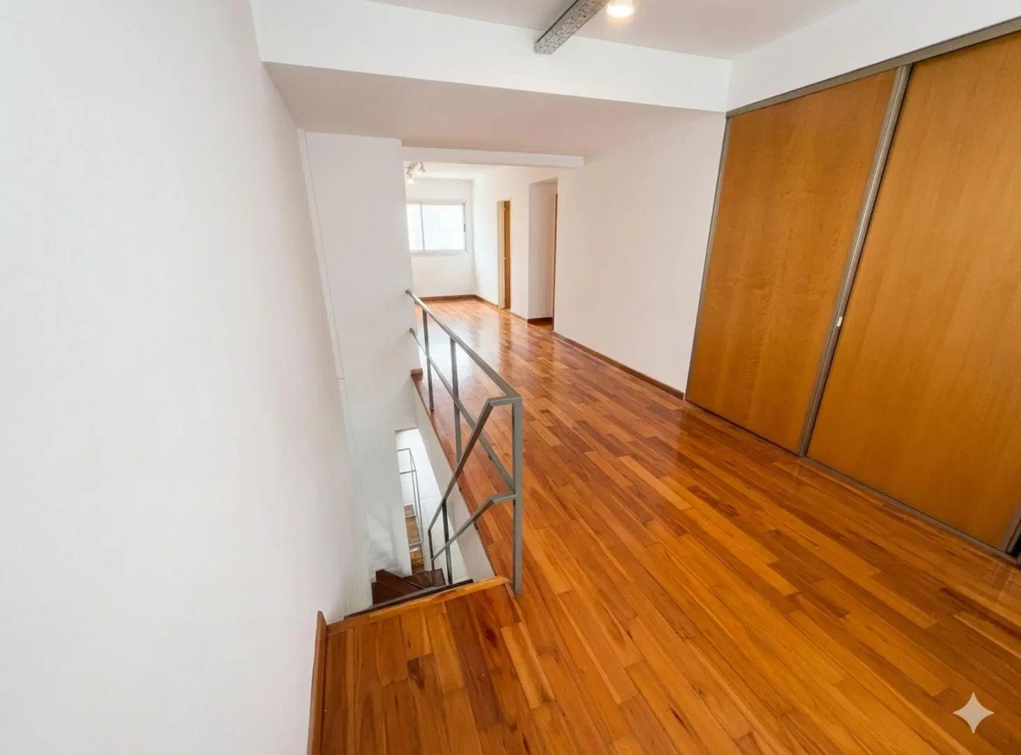 LOCAL EN VENTA LA PLATA 2