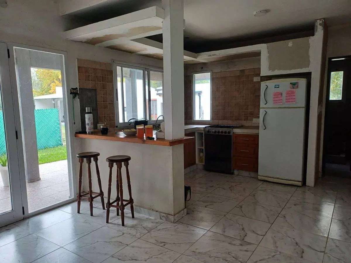 CASA VENTA ARANA CON PILETA 4