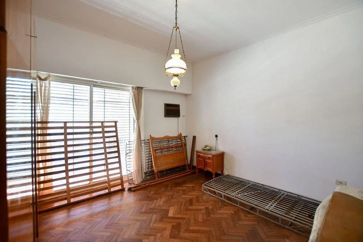 CASA EN VENTA LA PLATA ESTILO FRANCES 8