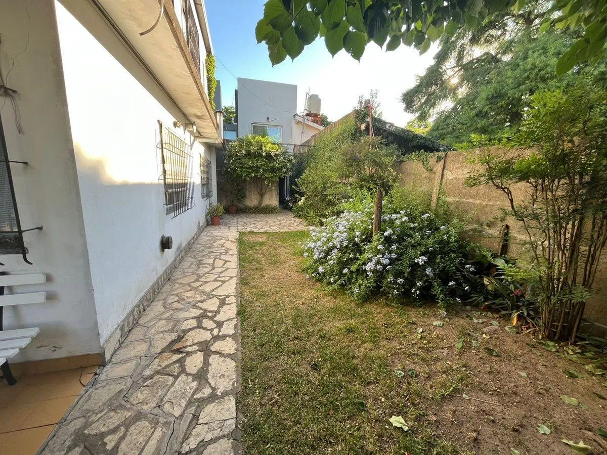 CASA EN VENTA CITY BELL 2