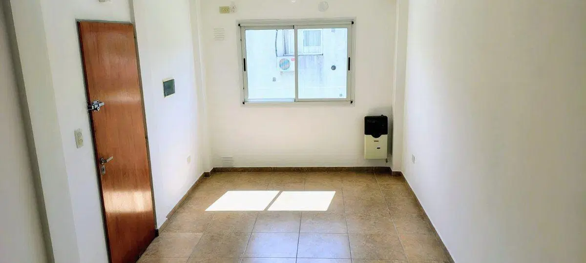 DEPARTAMENTO VENTA LA PLATA 1 DORMITORIO COCHERA 4