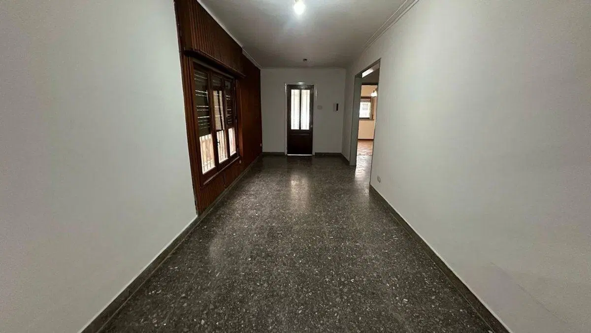 CASA EN VENTA LA PLATA 3 DORMITORIOS INVERSOR 3