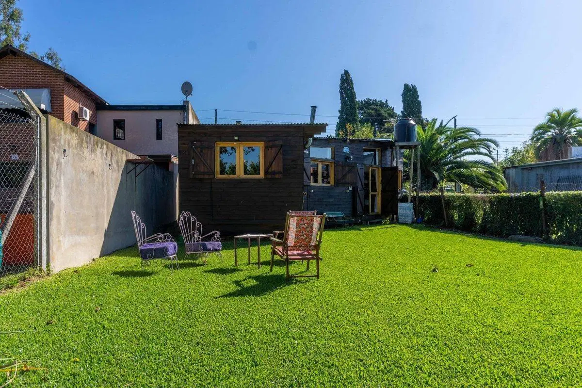 CASA EN VENTA CITY BELL 1 DORMITORIO 3