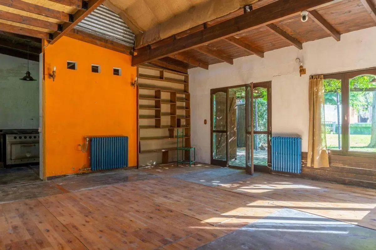 CASA EN VENTA CITY BELL PARQUE 4