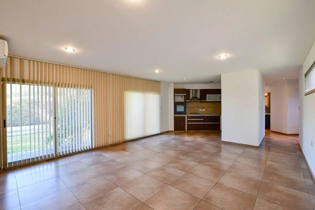 CASA EN VENTA LA PLATA ETCHEVERRY 3 DORMITORIOS 5